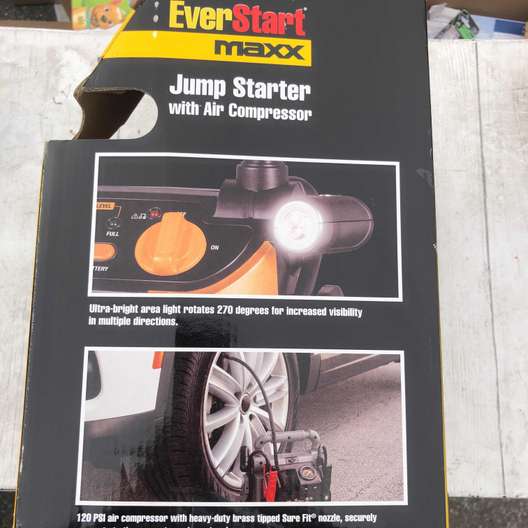 Everstart Maxx 800 Peak Amp Jump Starter-3